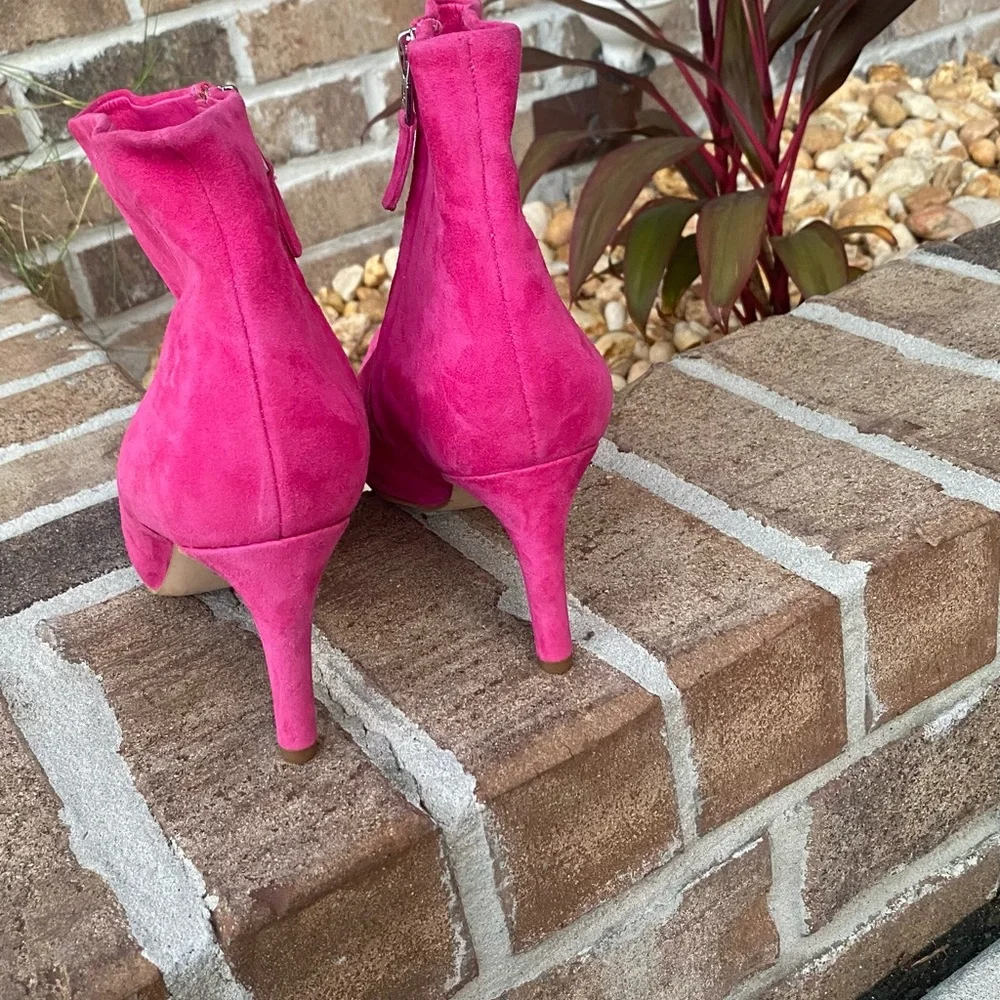Sam Edelman Pink Suede Ankle Boots - Picture 4 of 9